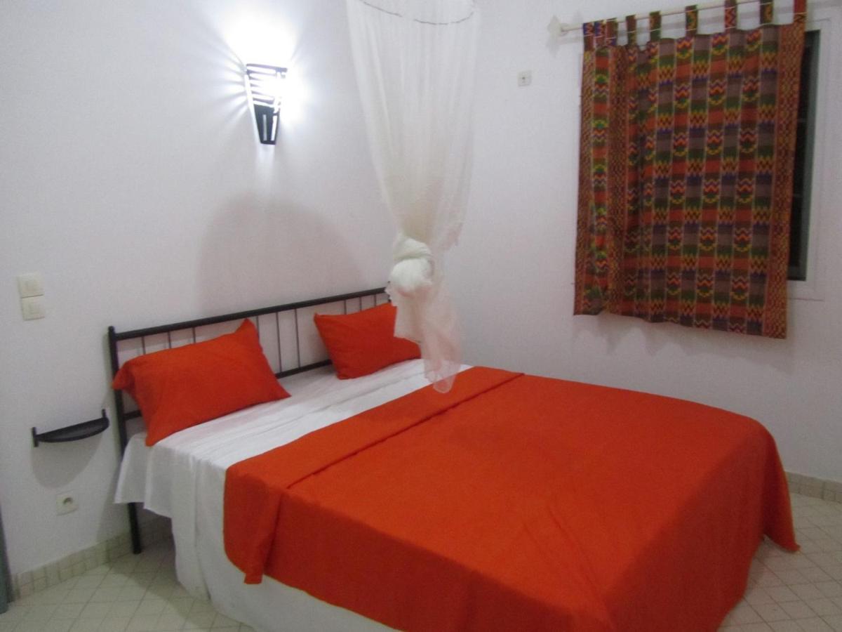 Keur Diam - Maison De La Paix Saly Portudal Ngoại thất bức ảnh