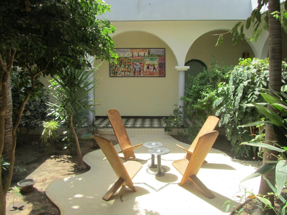 Keur Diam - Maison De La Paix Saly Portudal Ngoại thất bức ảnh