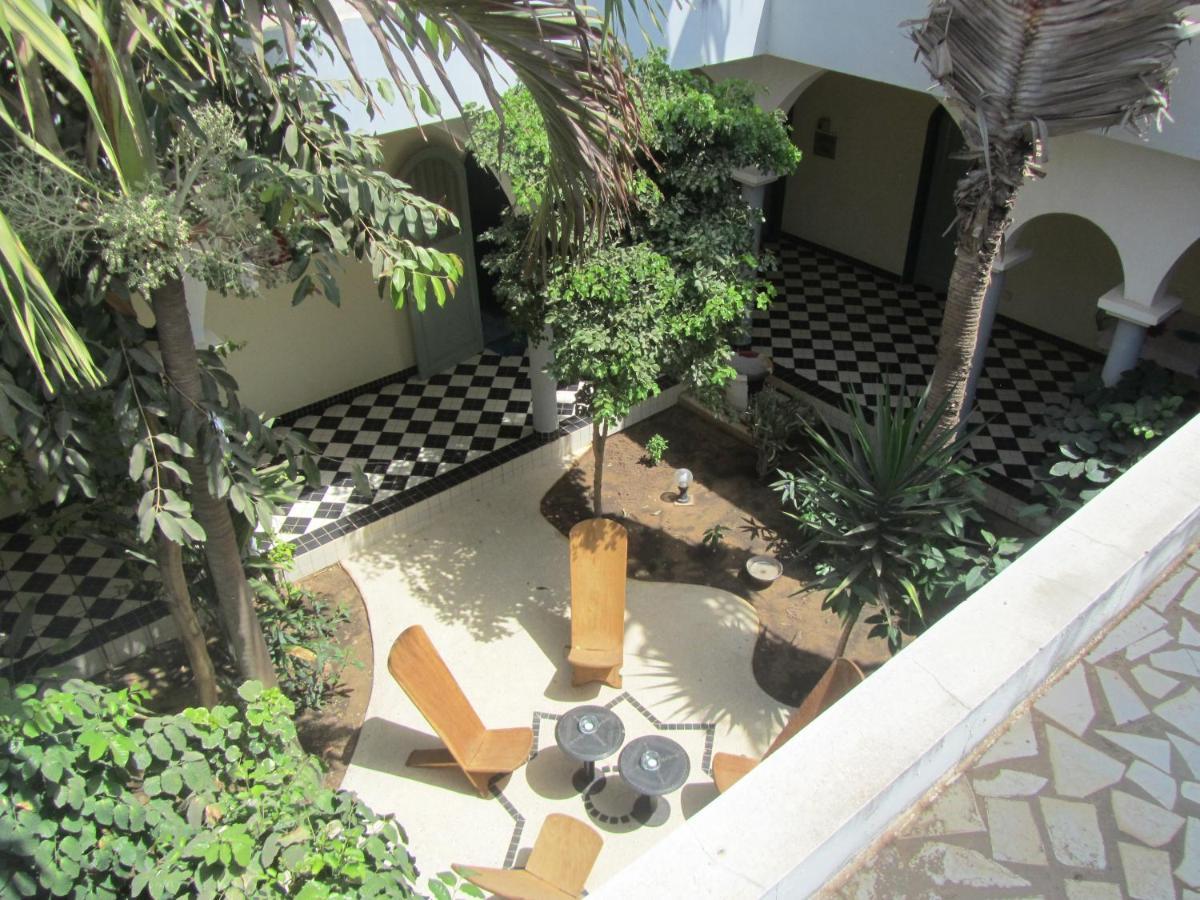 Keur Diam - Maison De La Paix Saly Portudal Ngoại thất bức ảnh