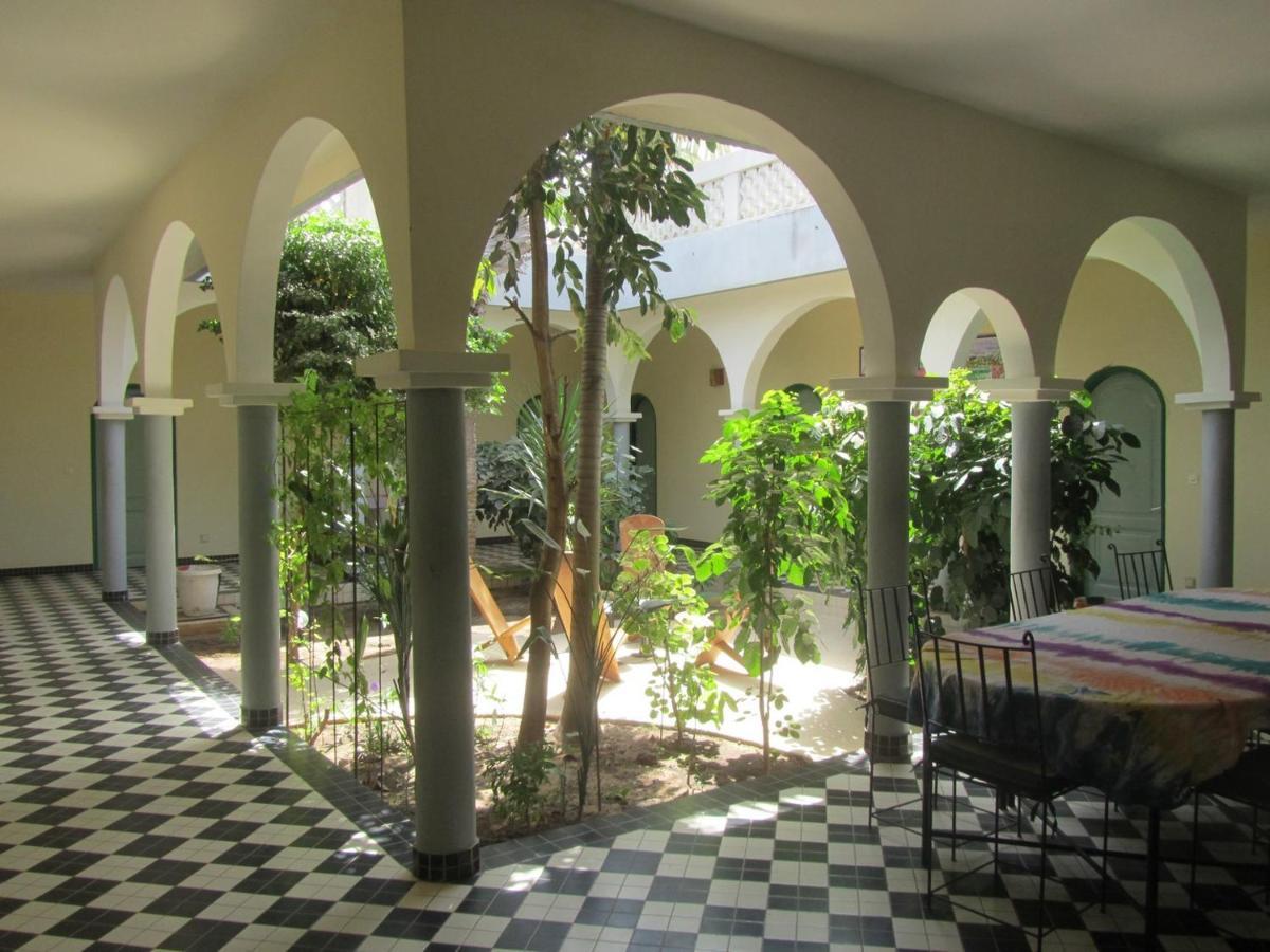 Keur Diam - Maison De La Paix Saly Portudal Ngoại thất bức ảnh