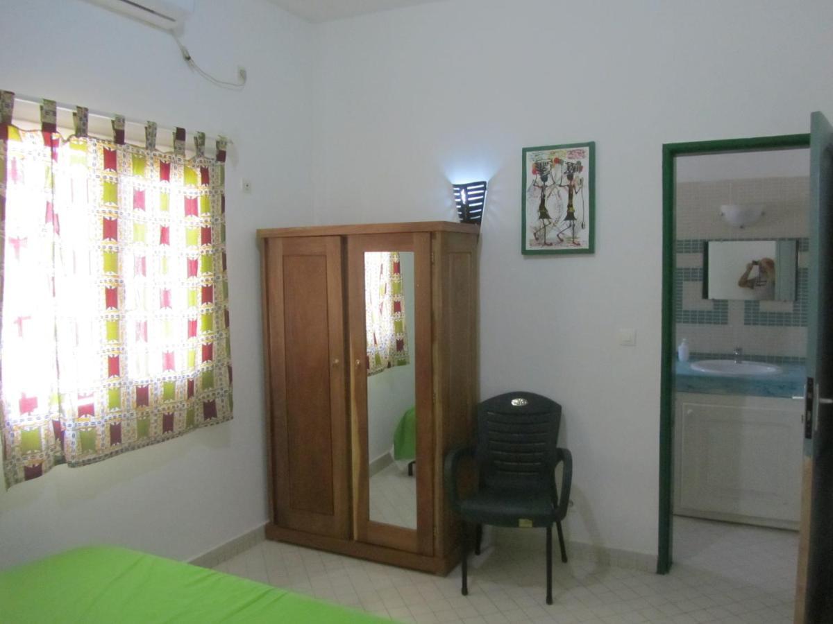 Keur Diam - Maison De La Paix Saly Portudal Ngoại thất bức ảnh