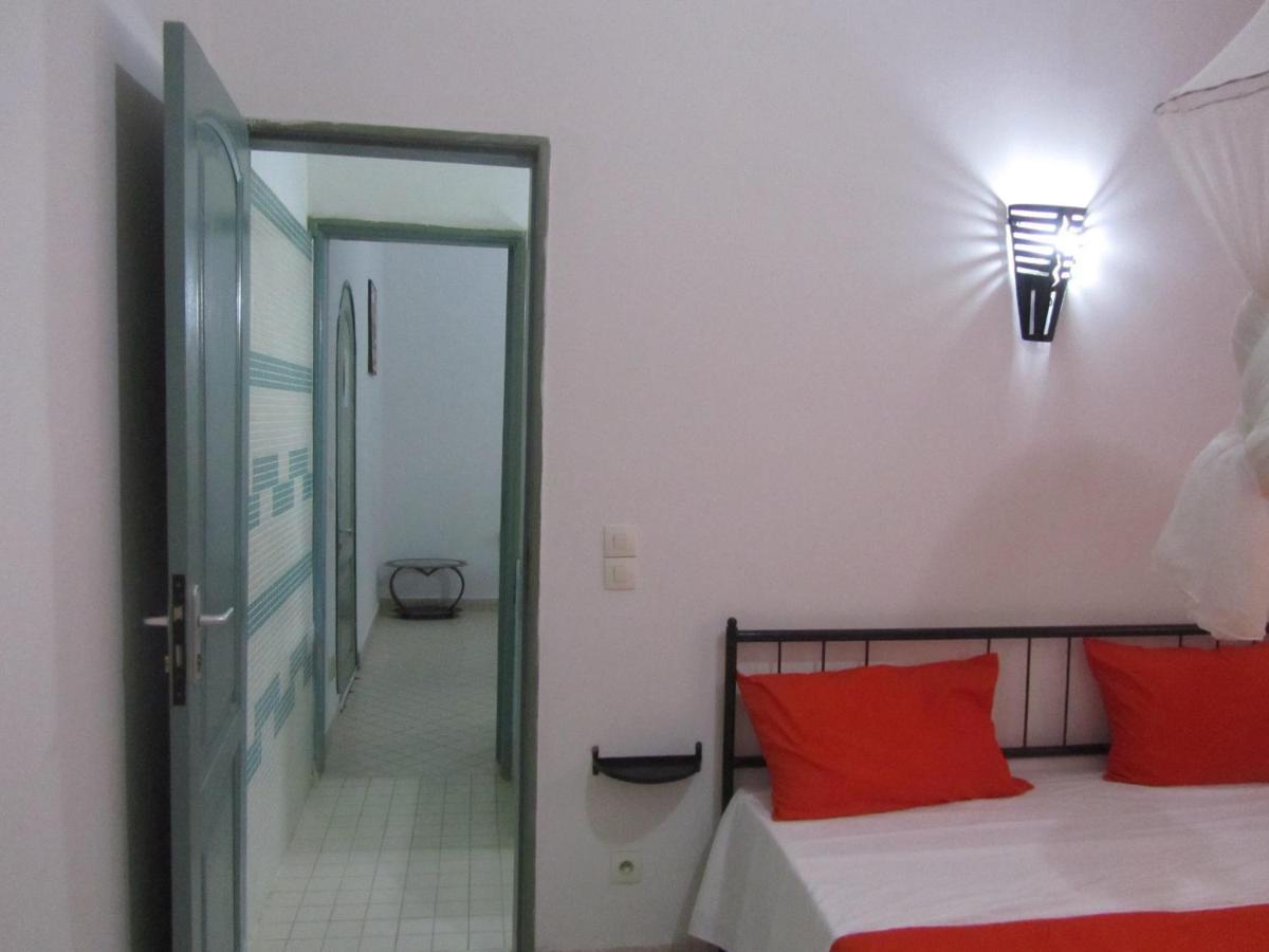 Keur Diam - Maison De La Paix Saly Portudal Ngoại thất bức ảnh