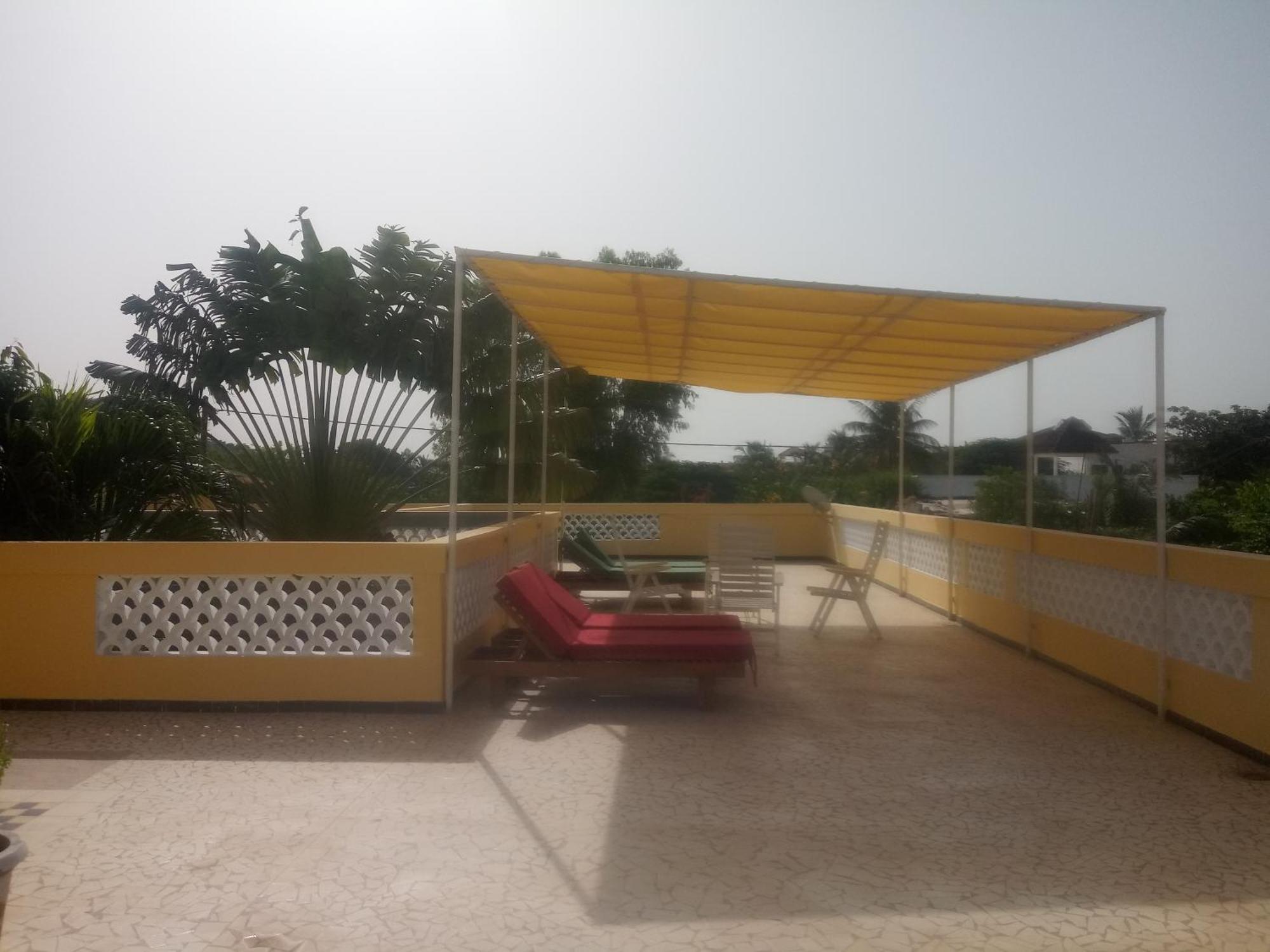 Keur Diam - Maison De La Paix Saly Portudal Ngoại thất bức ảnh