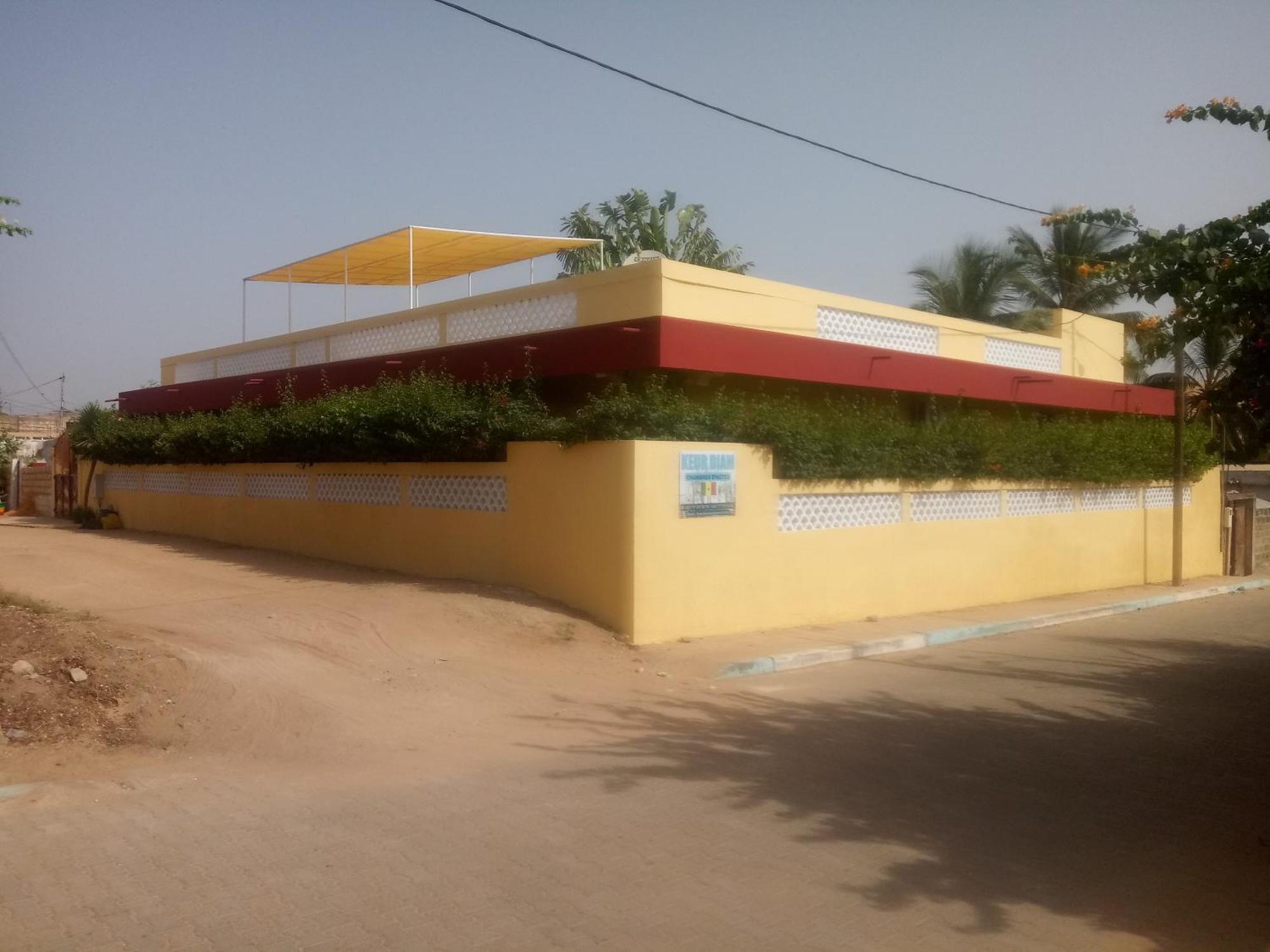Keur Diam - Maison De La Paix Saly Portudal Ngoại thất bức ảnh